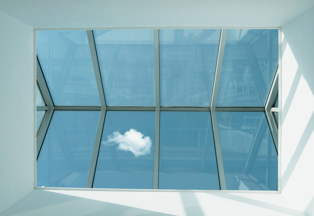 Best Skylight Choices for Cold UK Winters: Keep Heat In, Let Light Through